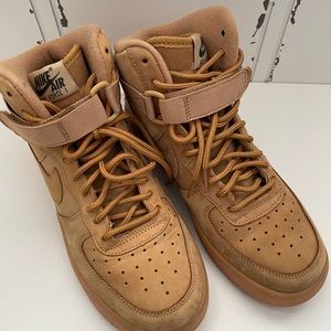 Air Force 1 youth high top